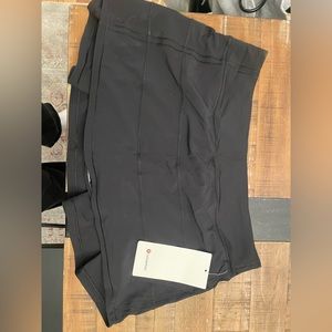 Lululemon pace rival skirt size 8